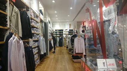 Photo of UNIQLO Emporium Melbourne